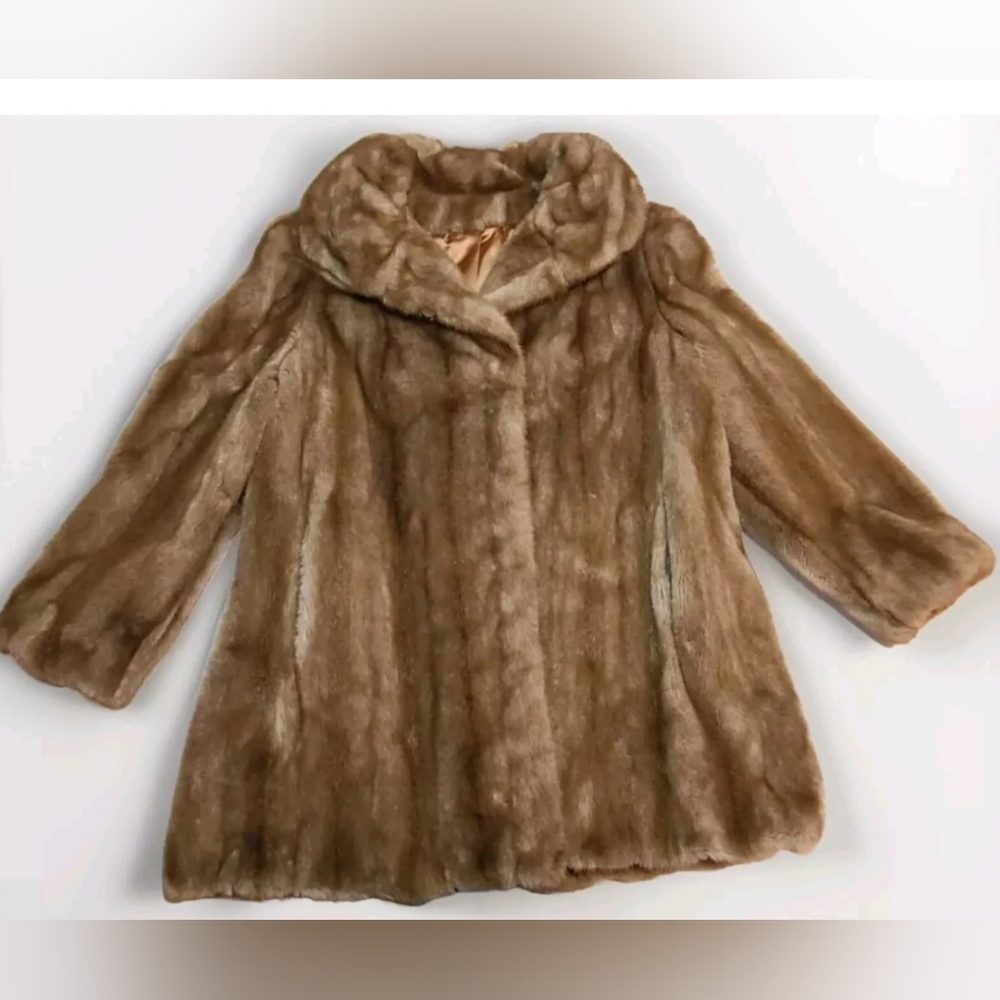 VINTAGE COAT TISSAVEL BY COUNTRY PACER IMPORTED FROM FRANCE FAUX FUR L 12/14